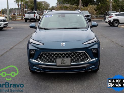 Used 2024 Buick Encore GX Avenir FWD image 8