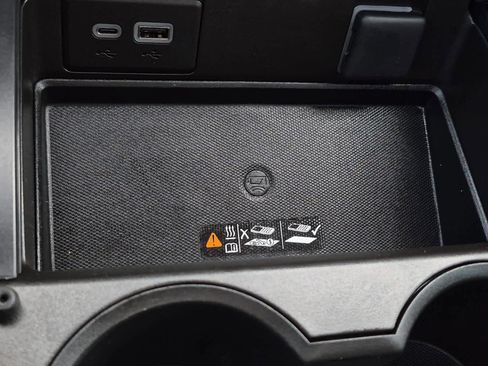 Certified 2023 GMC Yukon Denali w/ Denali Reserve Package image 38