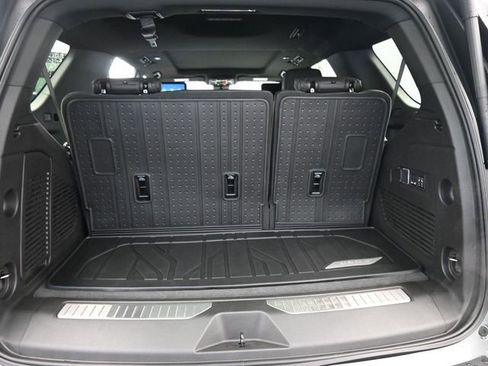 New 2026 Chevrolet Tahoe High Country image 8