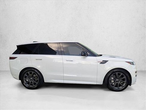 Certified 2025 Land Rover Range Rover Sport Dynamic SE AWD/4WD image 4