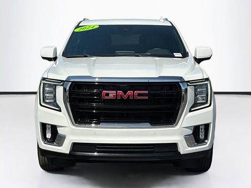 Used 2024 GMC Yukon SLE w/ Gmc Pro Safety Plus Package AWD/4WD image 2