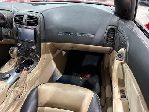 Used 2008 Chevrolet Corvette Coupe w/ Preferred Equipment Group RWD image 14