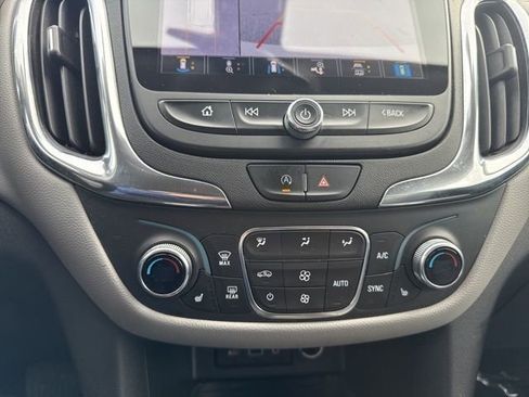 Used 2023 Chevrolet Equinox LT AWD/4WD image 67