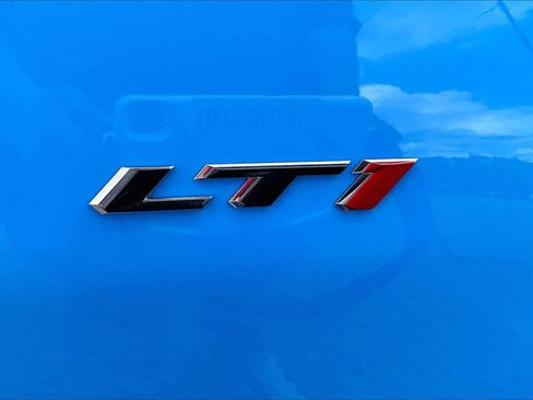 Used 2023 Chevrolet Camaro LT image 10