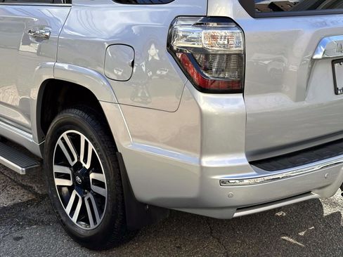 Used 2024 Toyota 4Runner Limited image 11