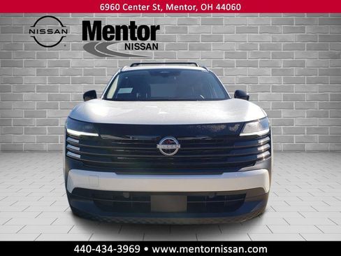 New 2026 Nissan Kicks SV w/ SV Premium Package image 2