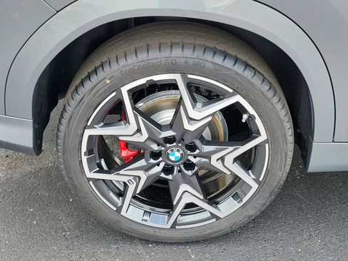 New 2026 BMW X2 xDrive28i w/ Technology Package AWD/4WD image 5
