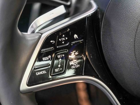 Certified 2024 Mercedes-Benz EQS 580 4MATIC Sedan image 23