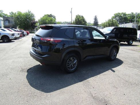 Used 2026 Nissan Rogue SV AWD/4WD image 38
