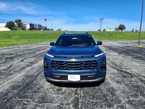 Used 2025 Chevrolet Equinox LT w/ Convenience Package II AWD/4WD image 54