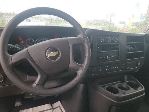 Used 2023 Chevrolet Express 3500 RWD image 11