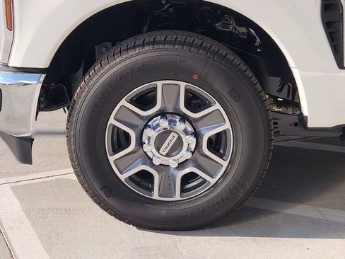 New 2026 Ford F350 Lariat RWD image 7