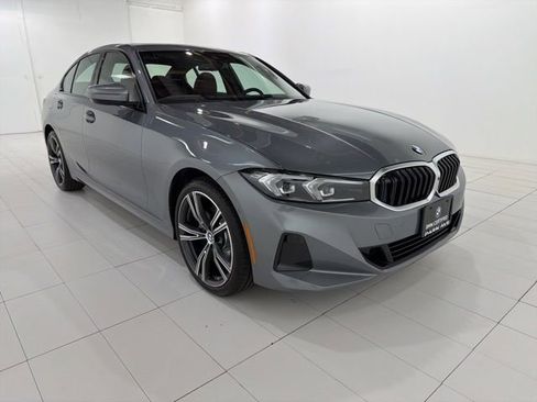 Certified 2023 BMW 330i xDrive Sedan w/ Premium Package AWD/4WD image 7