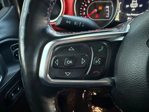 Used 2018 Jeep Wrangler Unlimited Rubicon AWD/4WD image 41