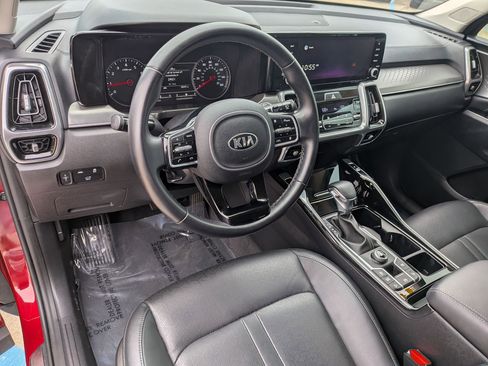 Used 2021 Kia Sorento SX FWD image 10