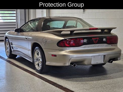 Used 2001 Pontiac Firebird Trans Am w/ SLP Firehawk Pkg RWD image 10