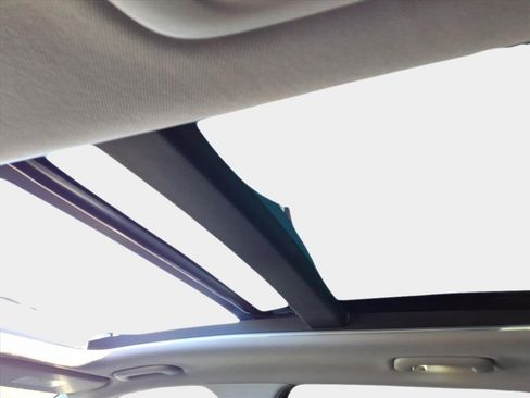 Used 2022 Kia Sorento SX w/ Panoramic Sunroof Package image 14