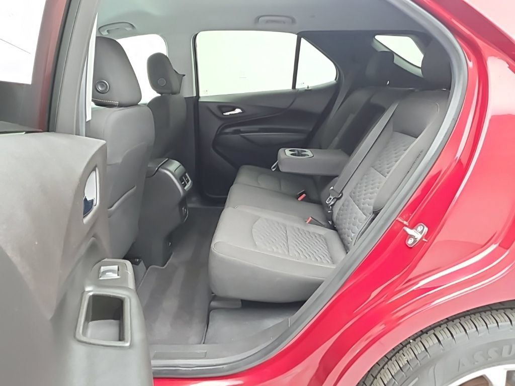 Used 2019 Chevrolet Equinox LT AWD/4WD image 42