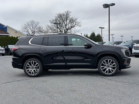 New 2026 GMC Acadia Denali Ultimate AWD/4WD image 3