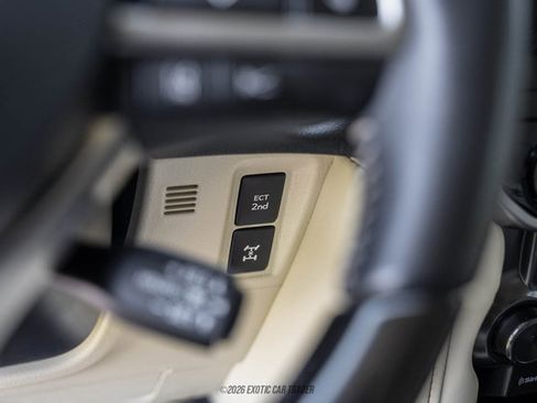 Used 2023 Lexus GX 460 Luxury w/ Sport Design Package AWD/4WD image 56