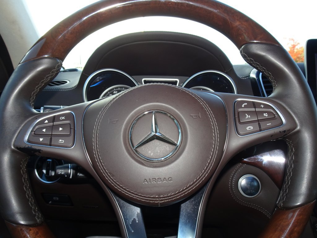 Used 2018 Mercedes-Benz GLS 550 4MATIC image 27