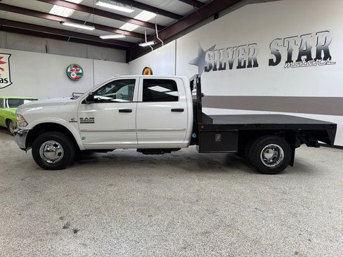 Used 2014 RAM 3500 Tradesman w/ Chrome Appearance Group AWD/4WD image 3