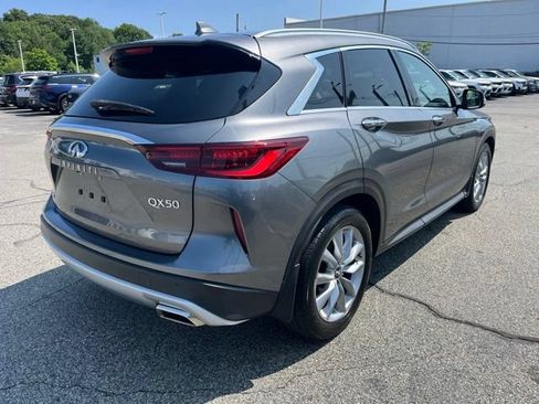 Used 2022 INFINITI QX50 Luxe w/ Cargo Package AWD/4WD image 3