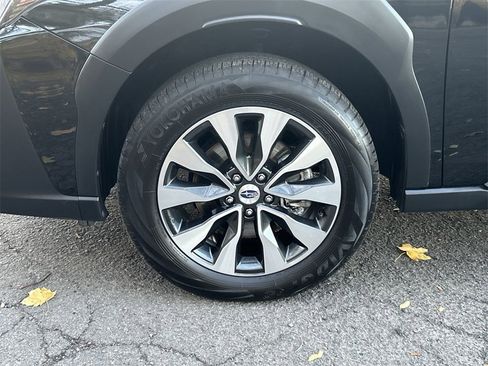 Certified 2023 Subaru Outback Limited image 10