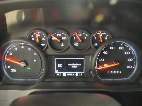 Used 2025 Chevrolet Silverado 2500 W/T w/ WT Convenience Package image 40