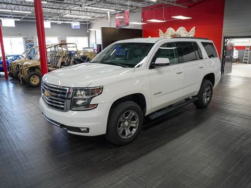 Used 2017 Chevrolet Tahoe LT w/ Off-Road Package AWD/4WD image 2