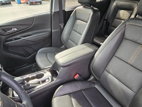 Used 2024 Chevrolet Equinox Premier w/ LPO, Floor Liner Package FWD image 10