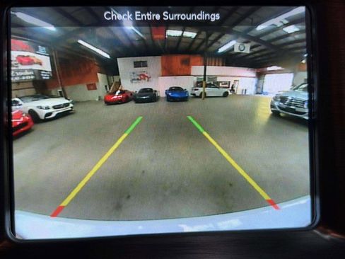 Used 2019 Dodge Charger SRT Hellcat w/ Harman/Kardon Audio Group image 30