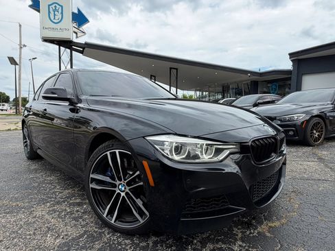 Used 2018 BMW 340i xDrive Sedan AWD/4WD image 3