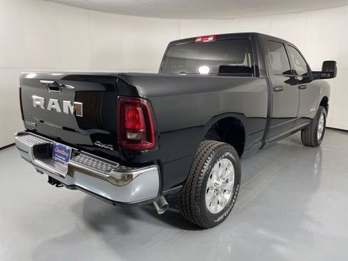 New 2025 RAM 2500 Big Horn AWD/4WD image 8