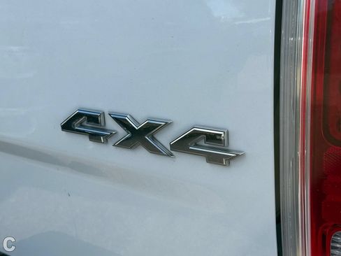 Used 2017 RAM 2500 Laramie AWD/4WD image 9