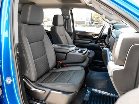 Used 2022 Chevrolet Silverado 1500 LT image 36