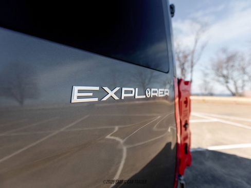 Used 2022 Mercedes-Benz Sprinter 3500 image 55