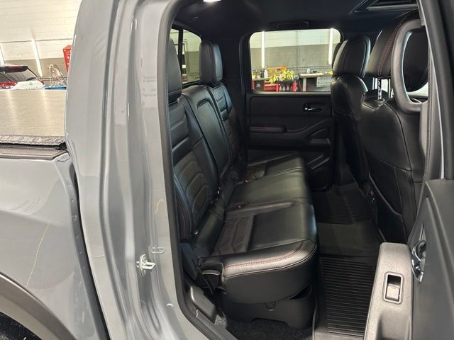 Certified 2025 Nissan Frontier PRO-4X w/ Pro Premium Package AWD/4WD image 15