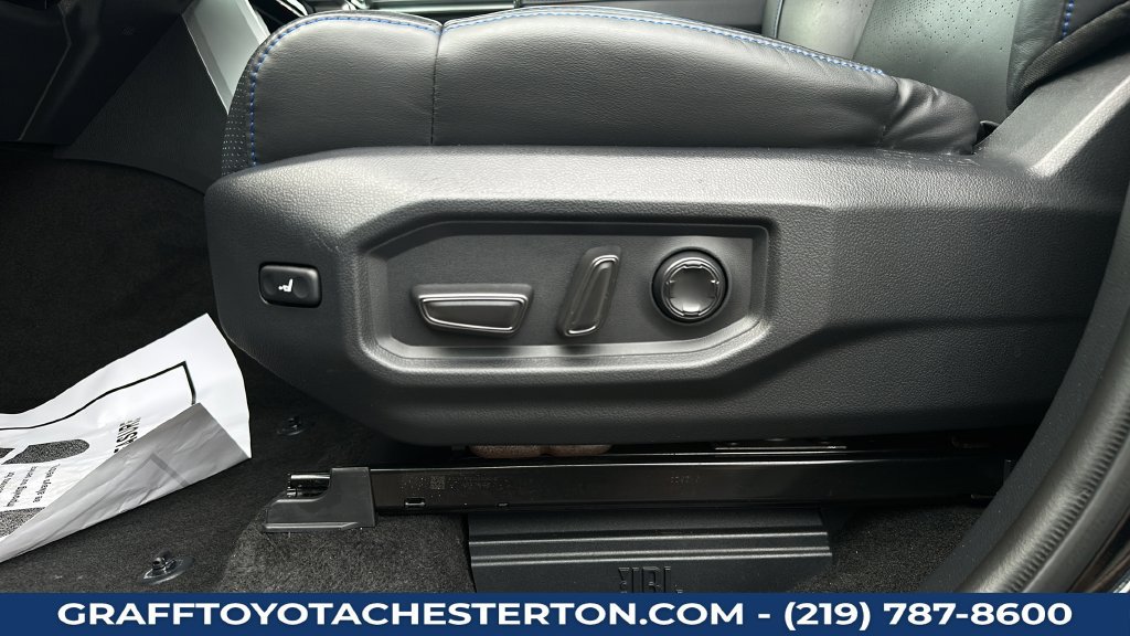 Used 2023 Toyota Sequoia Platinum AWD/4WD image 15