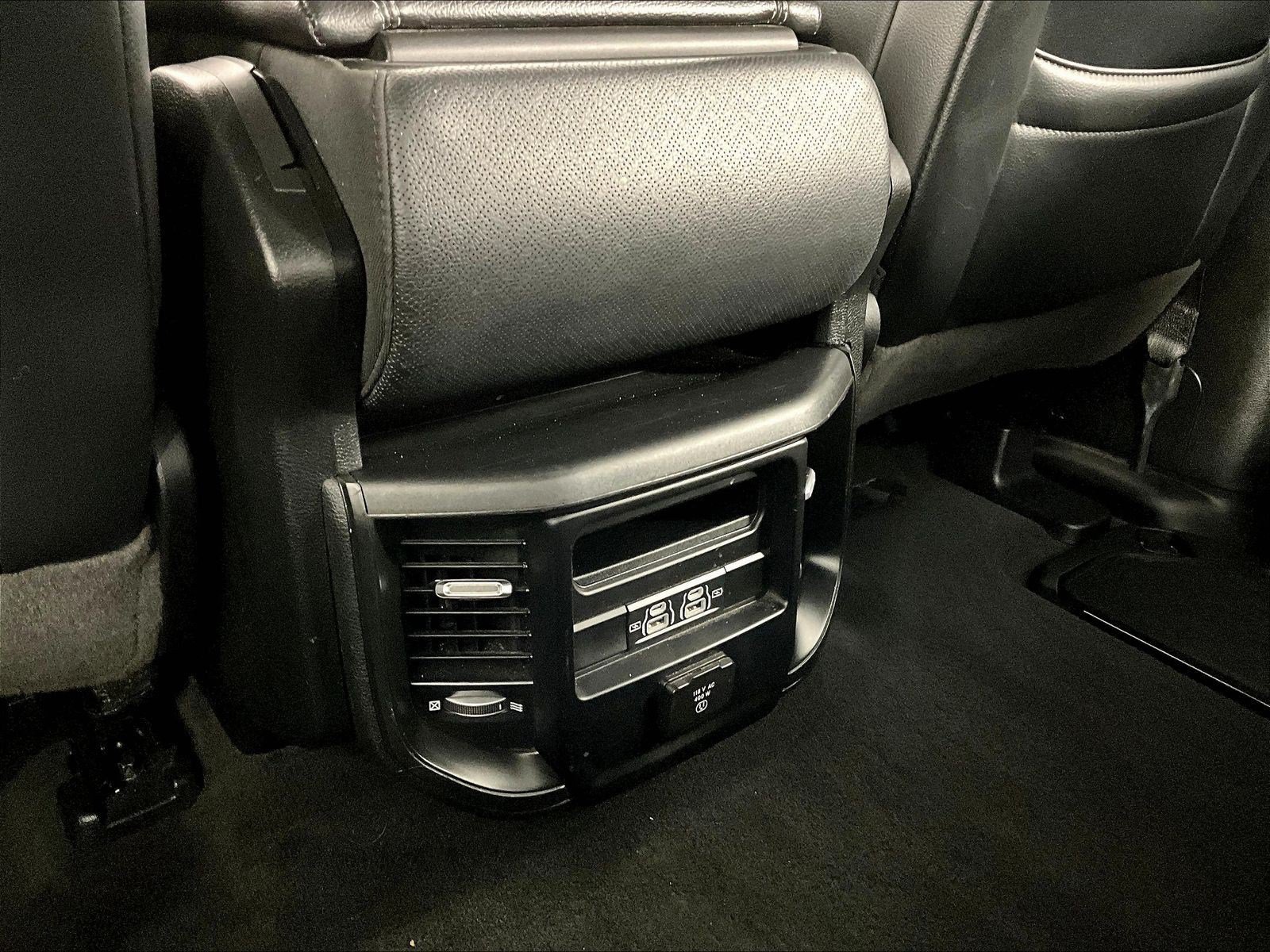 Used 2023 RAM 1500 Laramie AWD/4WD image 17