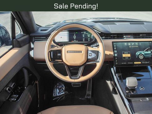 Used 2025 Land Rover Range Rover Sport Autobiography AWD/4WD image 13