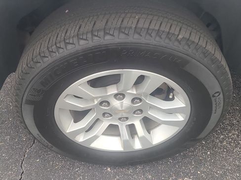 Used 2020 Chevrolet Tahoe LS w/ Enhanced Driver Alert Package image 8