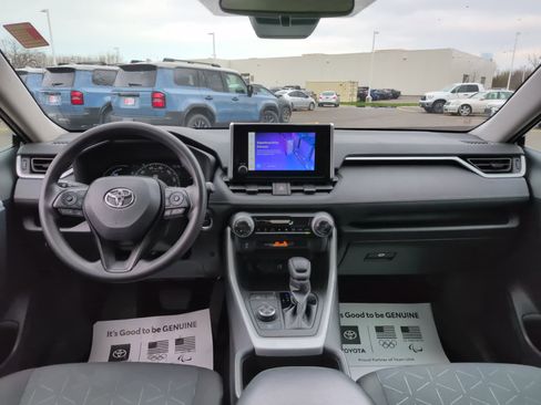 Certified 2024 Toyota RAV4 XLE image 15