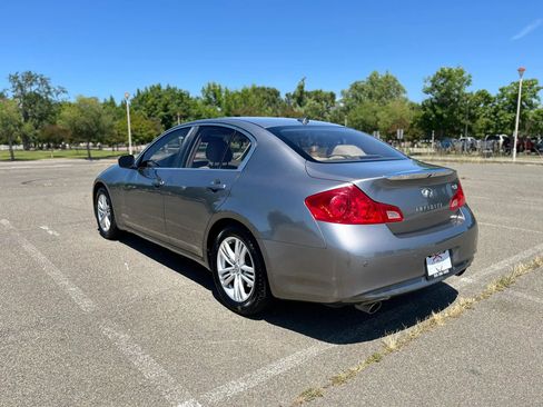 Used 2013 INFINITI G37 Journey w/ Premium Pkg RWD image 7