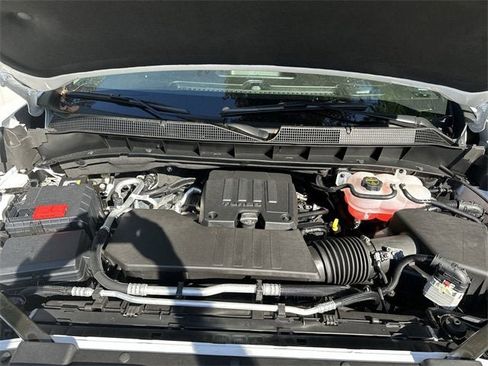 New 2025 Chevrolet Silverado 1500 Custom image 18