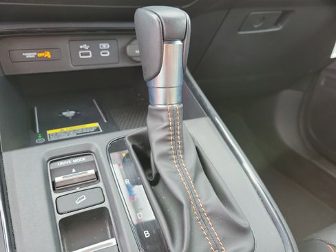 Used 2025 Honda CR-V Sport-L image 28