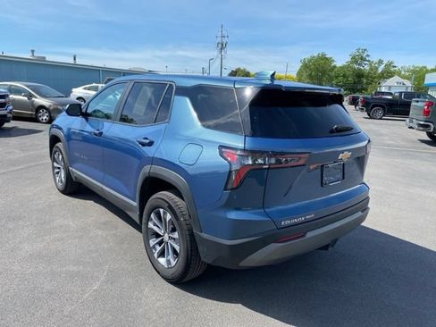 Used 2026 Chevrolet Equinox LT AWD/4WD image 23