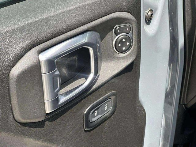 Used 2024 Jeep Wrangler Unlimited Rubicon 4xe AWD/4WD image 23