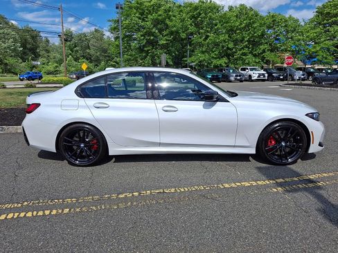 Used 2024 BMW 330i xDrive Sedan w/ M Sport Package AWD/4WD image 8