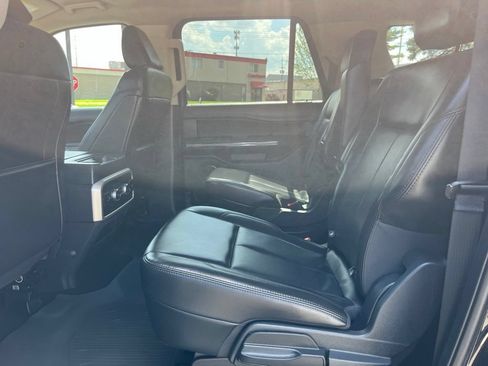 Used 2022 Ford Expedition Max XLT AWD/4WD image 11